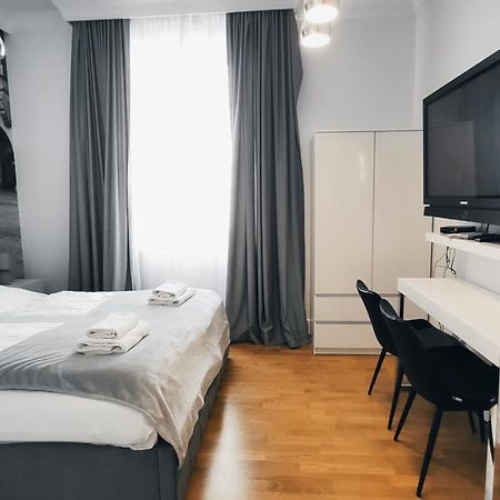 Skawinska 10 By Homeprime Kraków Exteriör bild